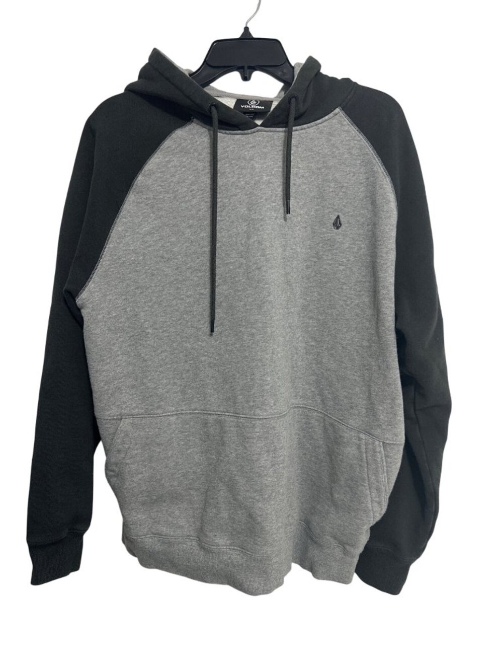 Volcom Mens Gray & Black Pullover Hoodie Sweatshirt Size M - Picture 1 of 9